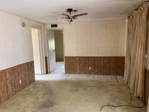 1979 Barrington Manufactured Home