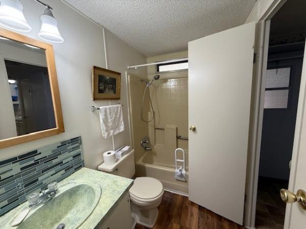 1985 Palm Harbor Manufactured Home