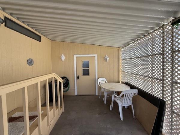 1985 Palm Harbor Manufactured Home