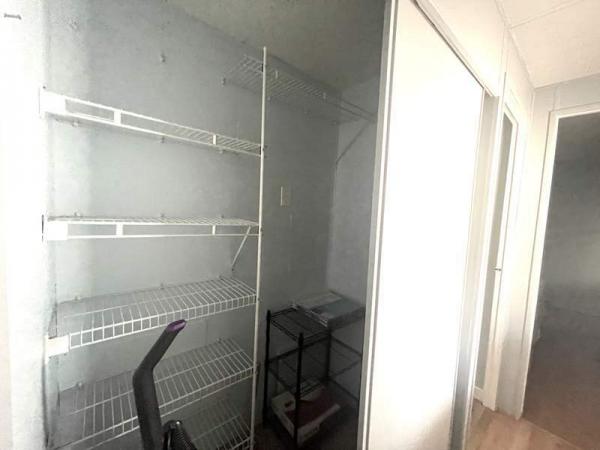 1976 Skyline Manufactured Home