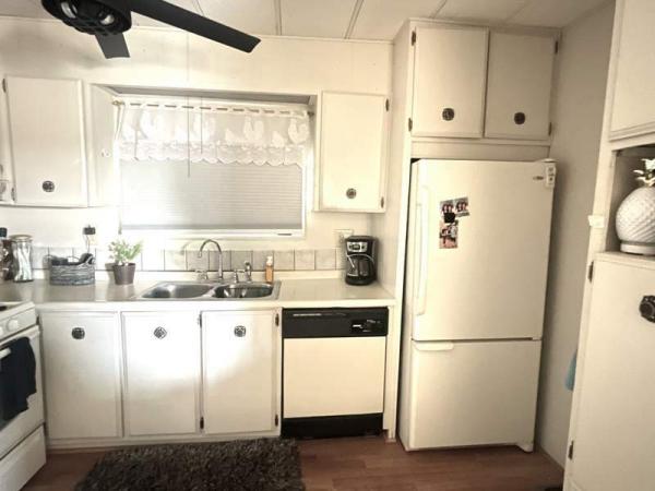 1972 BreckenRidge Manufactured Home