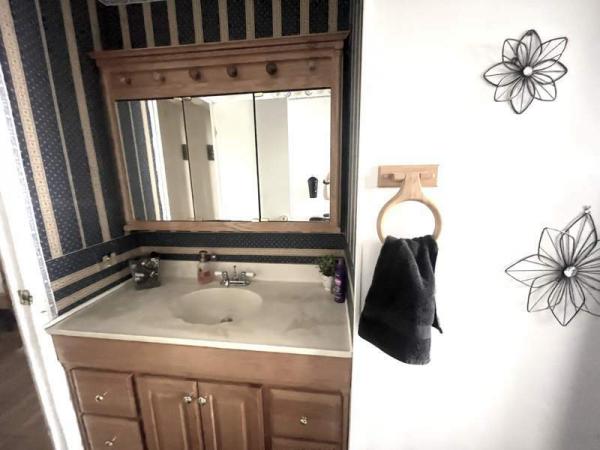 1972 BreckenRidge Manufactured Home