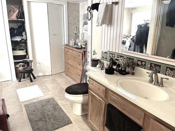 1972 BreckenRidge Manufactured Home