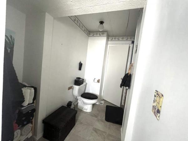 1972 BreckenRidge Manufactured Home