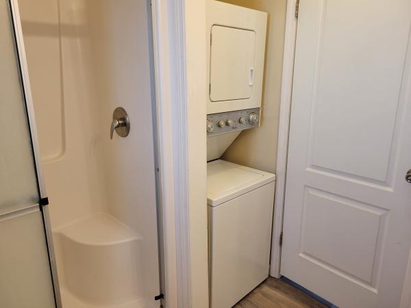 2017 CHAMPION RH1431Z Mobile Home