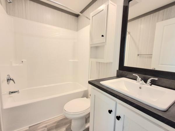 2025 Clayton 95PLH16763E (w/Porch) Mobile Home