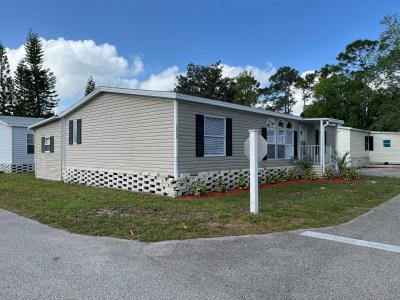 Photo 4 of 25 of home located at 14139 Hunter Grove Dr Orlando, FL 32828