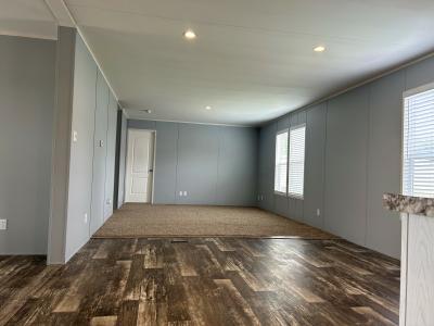 Photo 3 of 9 of home located at 20307 Northoaks Drive Houston, TX 77073