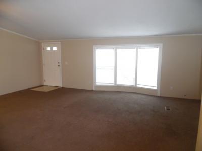 Photo 3 of 3 of home located at 28743 Boxwood Flat Rock, MI 48134
