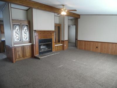 Photo 2 of 3 of home located at 28660 Mapleleaf Flat Rock, MI 48134