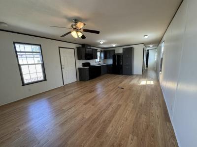 Photo 5 of 33 of home located at 48572 Sandifer Ct #198 Shelby Township, MI 48317