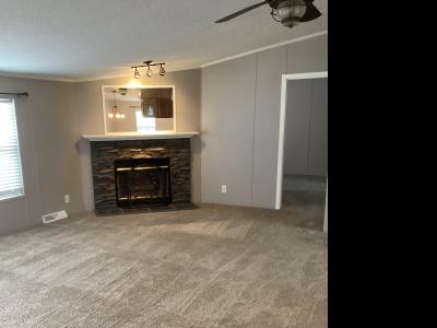 Photo 2 of 12 of home located at 6437 Laramie Dr Romulus, MI 48174