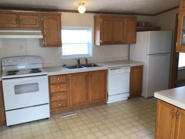 2001 Fairmont Mobile Home