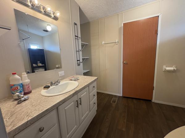 2001 Redmond unknown Mobile Home