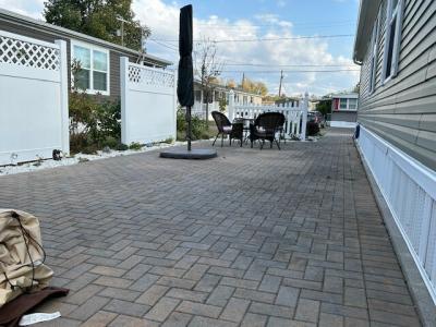 Photo 4 of 23 of home located at 10 Pondview Terrace Danbury, CT 06810