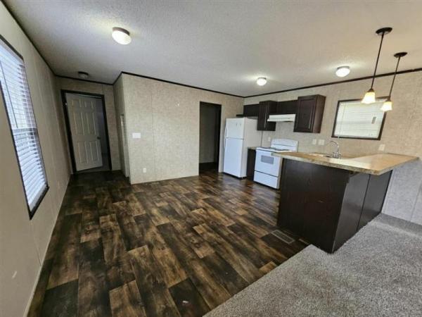 2016 Adventure Mobile Home For Rent