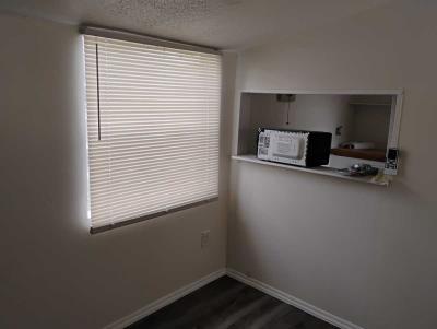 Photo 2 of 12 of home located at 1701 Skipper Rd #122 Tampa, FL 33613