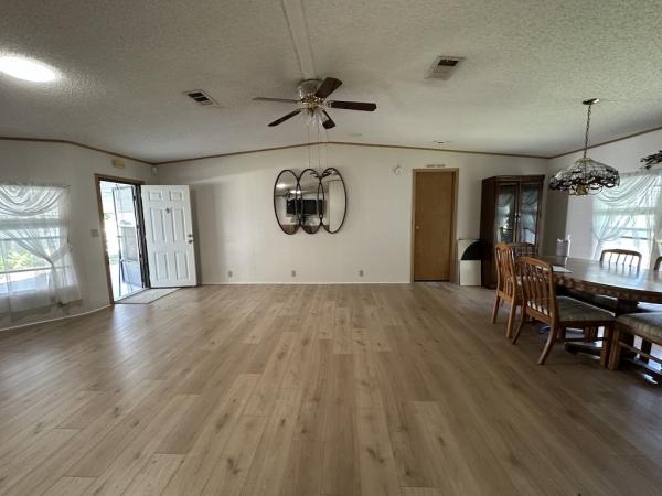 1991 HOME Mobile Home