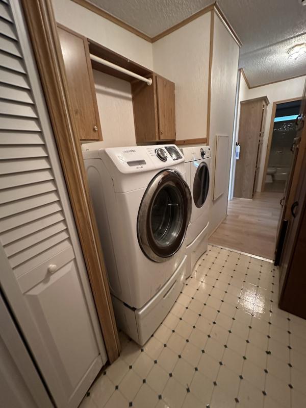 1991 HOME Mobile Home