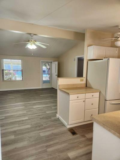 Photo 5 of 8 of home located at 9880 Jonquil Circle Navarre, FL 32566