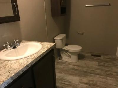 Photo 5 of 6 of home located at 342 Pincoe Drive Battle Creek, MI 49017