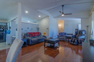 Photo 5 of 27 of home located at 101 Brian Dr. Henderson, NV 89074
