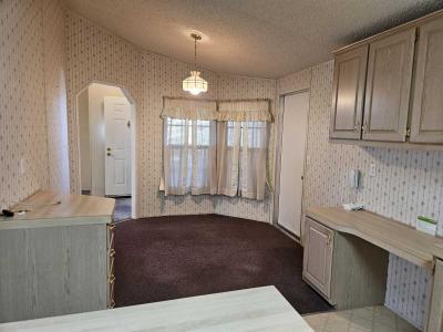 Photo 5 of 34 of home located at 121 Le Arta Henderson, NV 89014