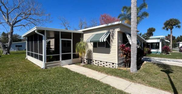 1972 SUPE HS Manufactured Home