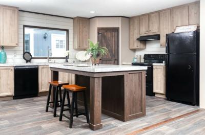 Mobile Home at 1600 American Drive Cleburne, TX 76033