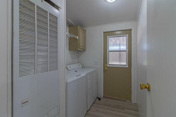 2000 Fleetwood Manufactured Home