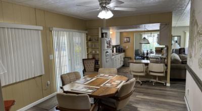 Photo 9 of 8 of home located at 620 57th Ave W  Lot A-1 Bradenton, FL 34207