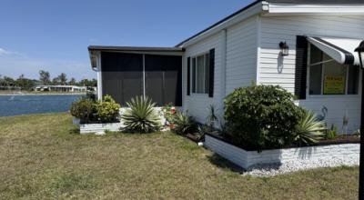 Photo 2 of 20 of home located at 620 57th Ave W Lot A-1 Bradenton, FL 34207