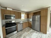 2023 Commodore Mobile Home
