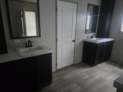 Photo 9 of 27 of home located at 3400 Robinson Dr # 1 Waco, TX 76706