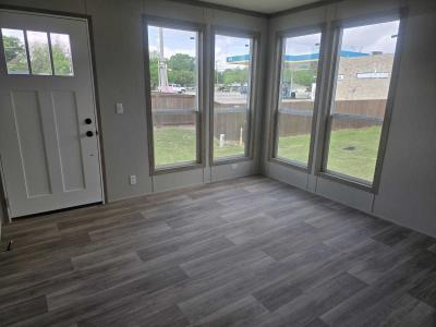 Photo 4 of 27 of home located at 3400 Robinson Dr # 1 Waco, TX 76706