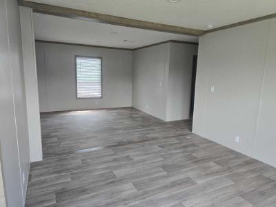 Photo 3 of 27 of home located at 3400 Robinson Dr # 1 Waco, TX 76706