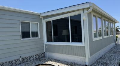 Photo 5 of 25 of home located at 620 57th Ave W Lot J-15 Bradenton, FL 34207