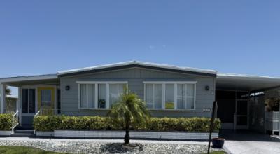 Mobile Home at 620 57th Ave W  Lot J-15 Bradenton, FL 34207