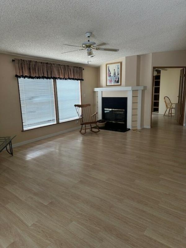 1991 Palm Harbor Manufactured Home