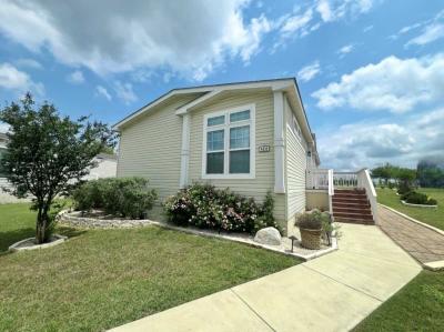 Photo 4 of 33 of home located at 5431 Marengo Place Del Valle, TX 78617