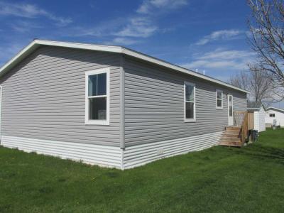 Photo 2 of 30 of home located at 6018 S Bremerton Pl Sioux Falls, SD 57106