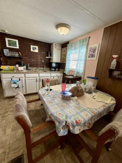 Photo 2 of 14 of home located at 7840 72nd S N. Pinellas Park, FL 33782