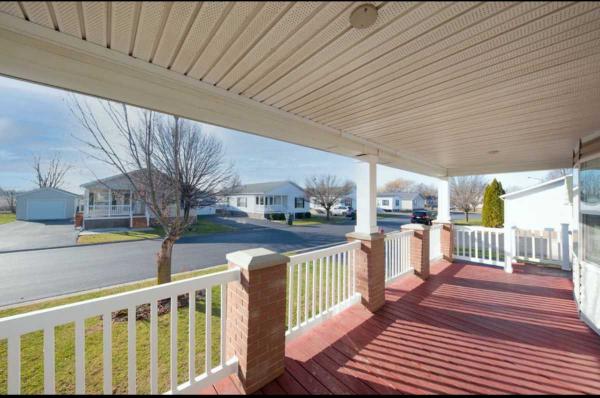 2006 Four Seasons SUMMERBROOK Manufactured Home