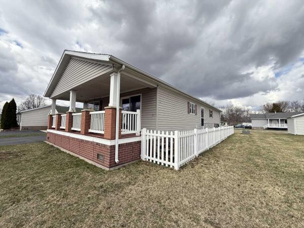 2006 Four Seasons SUMMERBROOK Manufactured Home