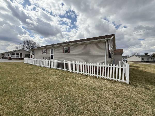 2006 Four Seasons SUMMERBROOK Manufactured Home