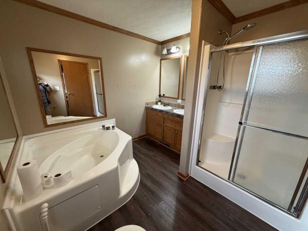 2006 Four Seasons SUMMERBROOK Manufactured Home