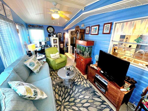 HILL Mobile Home