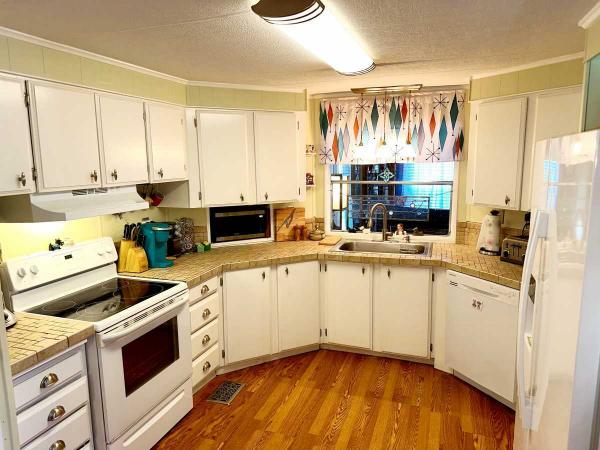 HILL Mobile Home