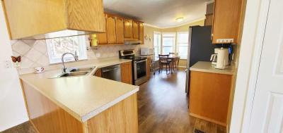 Photo 5 of 35 of home located at 10400 SE Cook Ct #151 Milwaukie, OR 97222
