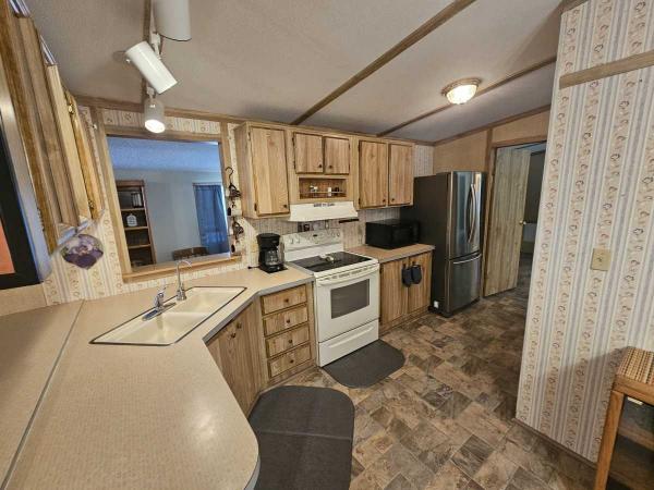 1987 Harbor Light Manufactured Home